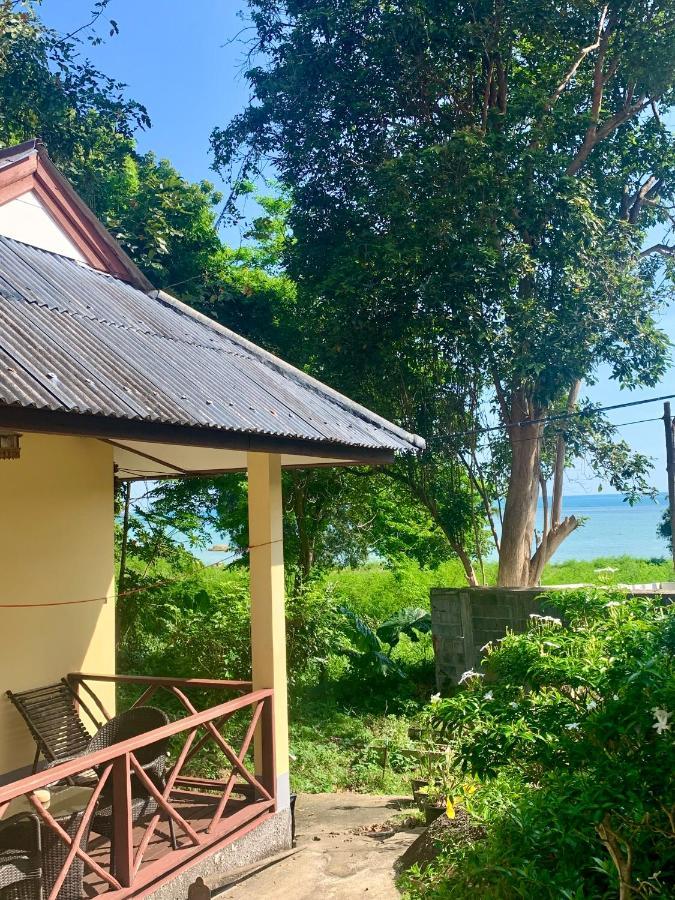 Flower Paradise Bungalows & Swiss Restaurant Roestiland Lamai Beach  Exterior photo